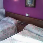 Hostel Central Zaragoza Konukevi 2*