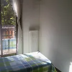 Hostel Central Zaragoza Konukevi 2*