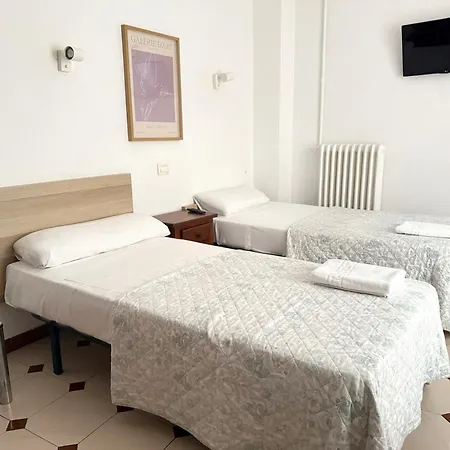 Гостевой дом Hostel Central Zaragoza Сарагоса