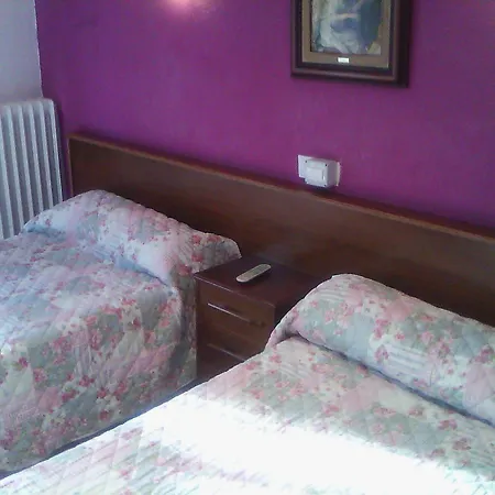 Hostel Central Zaragoza Гостевой дом 2*