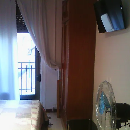 Hostel Central Zaragoza Pensionat 2*