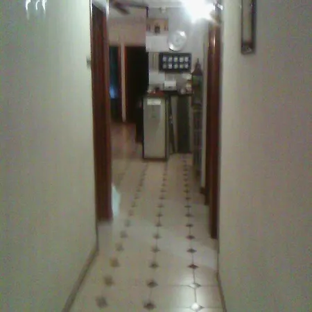 Hostel Central Zaragoza Guest house 2*